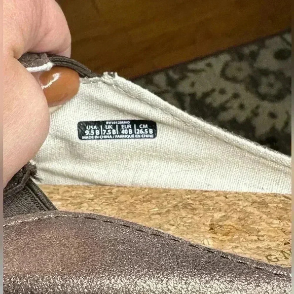 New Revitalign Metallic Mocha Sneaker Mule 9.5 - Picture 8 of 10